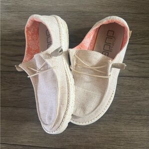Hey Dude Wendy Light Tan Loafers with Coral Lining